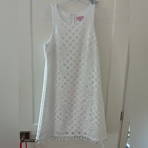 Lilly Pulitzer White Lace Sleeveless Dress with Tassle Hem